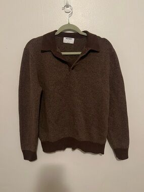Old Navy Men’s Brown V-Neck Polo Sweater